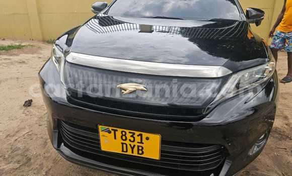 Nunua Ilio tumika Toyota Harrier Nyeusi Gari ndani ya Dar es Salaam nchini Dar es Salaam Nunua Ilio tumika Toyota Harrier Nyeusi Gari ndani ya Dar es Salaam nchini Dar es Salaam