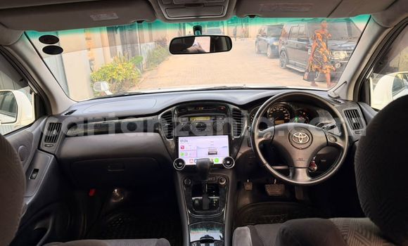 Nunua Ilio tumika Toyota Kluger Nyeupe Gari ndani ya Dar es Salaam nchini Dar es Salaam Nunua Ilio tumika Toyota Kluger Nyeupe Gari ndani ya Dar es Salaam nchini Dar es Salaam