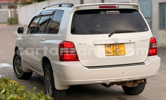 Nunua Ilio tumika Toyota Kluger Nyeupe Gari ndani ya Dar es Salaam nchini Dar es Salaam Nunua Ilio tumika Toyota Kluger Nyeupe Gari ndani ya Dar es Salaam nchini Dar es Salaam