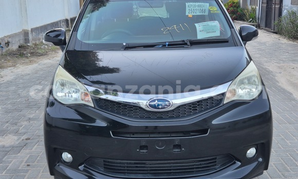 Nunua Imported Subaru Trezia Nyeusi Gari ndani ya Dar es Salaam nchini Dar es Salaam
