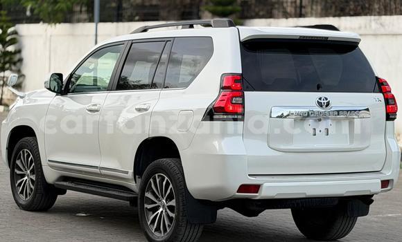 Buy Used Toyota Prado White Car in Dar es Salaam in Dar es Salaam Buy Used Toyota Prado White Car in Dar es Salaam in Dar es Salaam