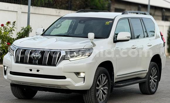 Buy Used Toyota Prado White Car in Dar es Salaam in Dar es Salaam Buy Used Toyota Prado White Car in Dar es Salaam in Dar es Salaam