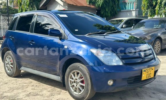 Buy Used Toyota IST Blue Car in Dar es Salaam in Dar es Salaam Buy Used Toyota IST Blue Car in Dar es Salaam in Dar es Salaam