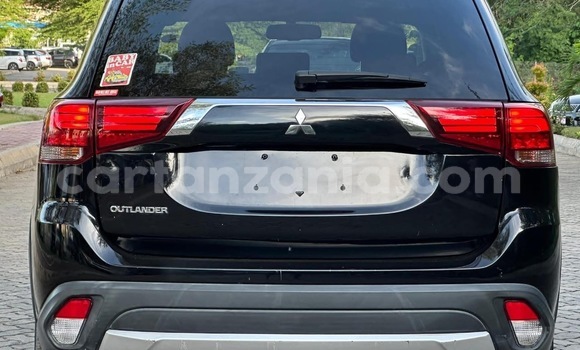 Nunua Imported Mitsubishi Outlander Nyeusi Gari ndani ya Dar es Salaam nchini Dar es Salaam Nunua Imported Mitsubishi Outlander Nyeusi Gari ndani ya Dar es Salaam nchini Dar es Salaam