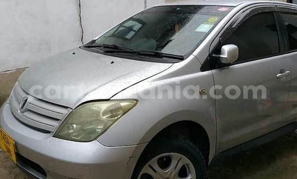 Buy Used Toyota IST Silver Car in Dar es Salaam in Dar es Salaam Buy Used Toyota IST Silver Car in Dar es Salaam in Dar es Salaam