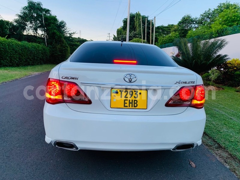 Big with watermark toyota crown dar es salaam dar es salaam 32507