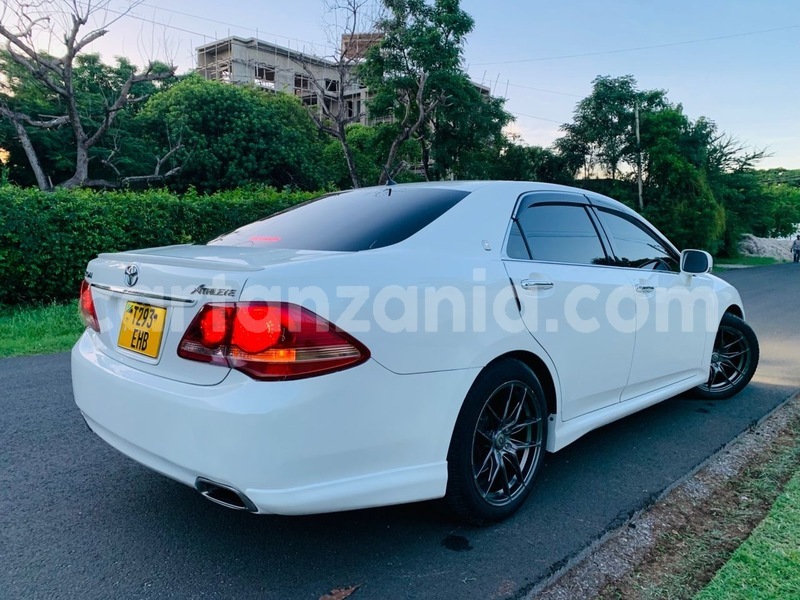 Big with watermark toyota crown dar es salaam dar es salaam 32507