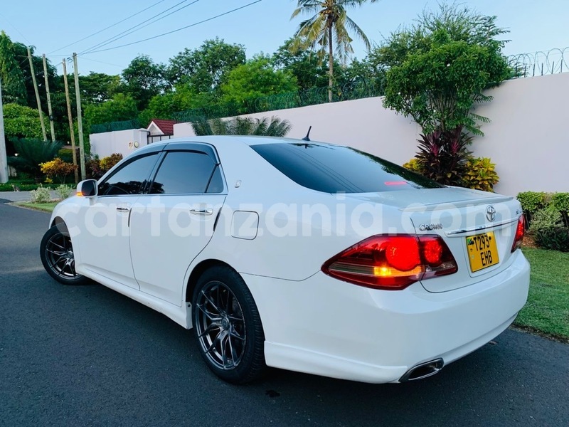 Big with watermark toyota crown dar es salaam dar es salaam 32507