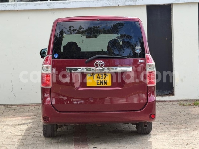 Big with watermark toyota noah dar es salaam dar es salaam 32508