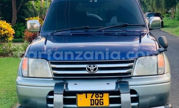 Buy Used Toyota Land Cruiser Prado Blue Car in Dar es Salaam in Dar es Salaam