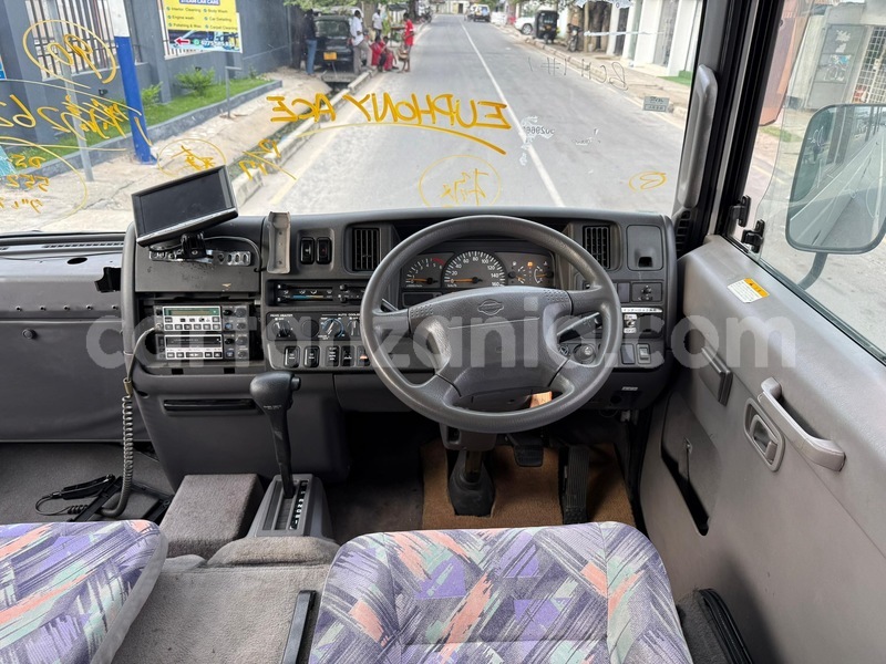 Big with watermark nissan unknown dar es salaam dar es salaam 32511