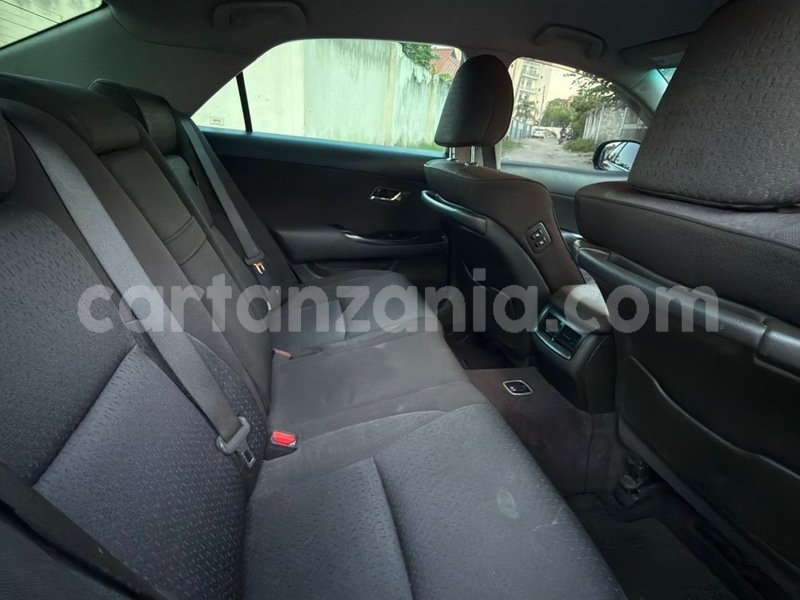 Big with watermark toyota crown dar es salaam dar es salaam 32515