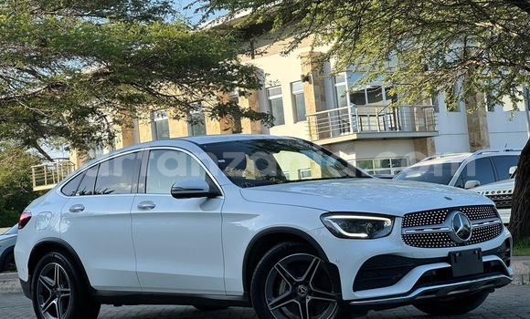 Nunua Imported Mercedes‒Benz GLC Coupe Nyeupe Gari ndani ya Dar es Salaam nchini Dar es Salaam Nunua Imported Mercedes‒Benz GLC Coupe Nyeupe Gari ndani ya Dar es Salaam nchini Dar es Salaam