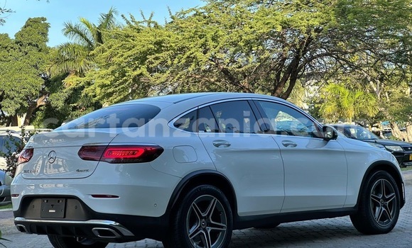 Nunua Imported Mercedes‒Benz GLC Coupe Nyeupe Gari ndani ya Dar es Salaam nchini Dar es Salaam Nunua Imported Mercedes‒Benz GLC Coupe Nyeupe Gari ndani ya Dar es Salaam nchini Dar es Salaam