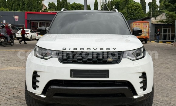 Nunua Imported Land Rover Discovery Nyeupe Gari ndani ya Dar es Salaam nchini Dar es Salaam