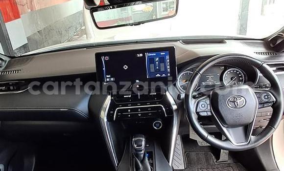 Buy New Toyota Harrier White Car in Dar es Salaam in Dar es Salaam Buy New Toyota Harrier White Car in Dar es Salaam in Dar es Salaam