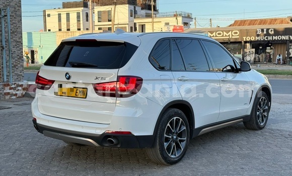 Buy Import BMW X5 White Car in Dar es Salaam in Dar es Salaam Buy Import BMW X5 White Car in Dar es Salaam in Dar es Salaam