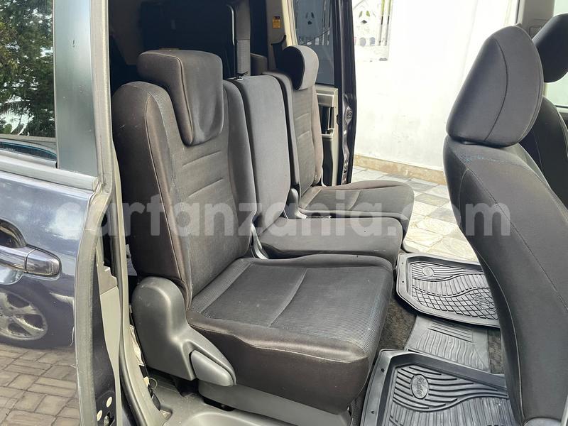 Big with watermark toyota noah dar es salaam dar es salaam 32570