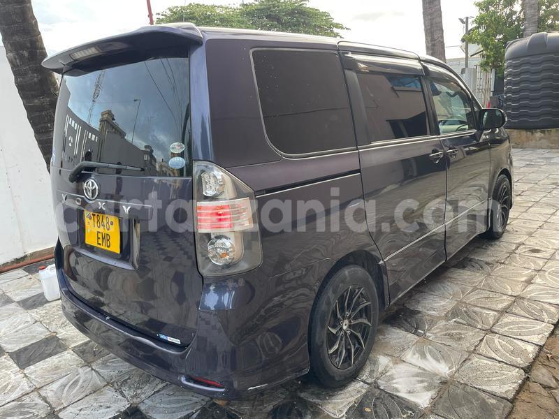 Big with watermark toyota noah dar es salaam dar es salaam 32570