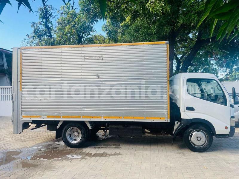 Big with watermark toyota dyna dar es salaam dar es salaam 32572