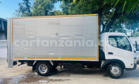 Buy Used Toyota Dyna White Car in Dar es Salaam in Dar es Salaam Buy Used Toyota Dyna White Car in Dar es Salaam in Dar es Salaam