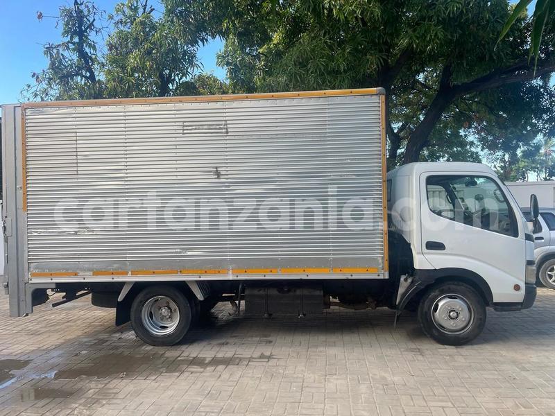 Big with watermark toyota dyna dar es salaam dar es salaam 32572