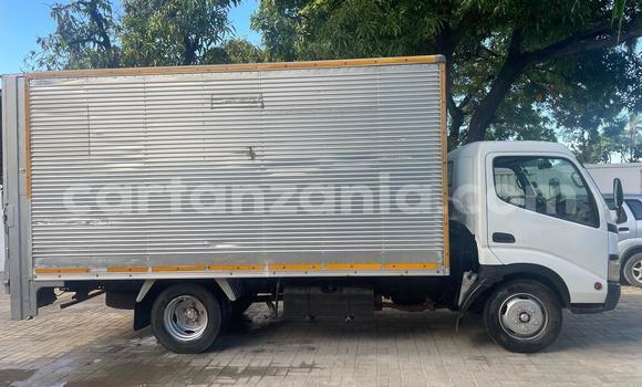 Buy Used Toyota Dyna White Car in Dar es Salaam in Dar es Salaam Buy Used Toyota Dyna White Car in Dar es Salaam in Dar es Salaam