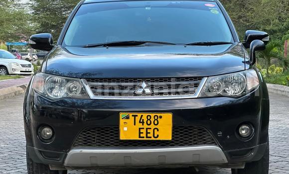 Buy Used Mitsubishi Outlander Black Car in Dar es Salaam in Dar es Salaam