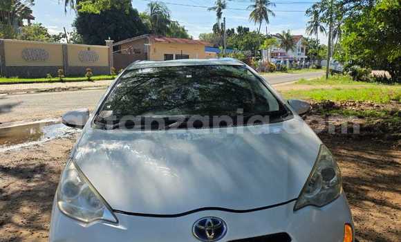 Buy Used Toyota Aqua White Car in Dar es Salaam in Dar es Salaam Buy Used Toyota Aqua White Car in Dar es Salaam in Dar es Salaam