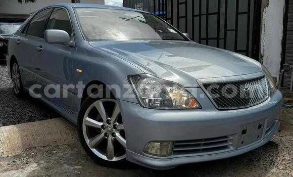 Nunua Mpya Toyota Crown Bluu Gari ndani ya Dar es Salaam nchini Dar es Salaam Nunua Mpya Toyota Crown Bluu Gari ndani ya Dar es Salaam nchini Dar es Salaam