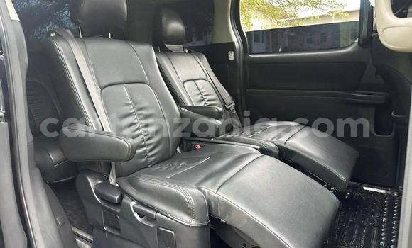 Nunua Ilio tumika Toyota Vellfire Nyeusi Gari ndani ya Ilala nchini Dar es Salaam Nunua Ilio tumika Toyota Vellfire Nyeusi Gari ndani ya Ilala nchini Dar es Salaam