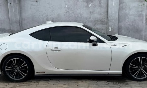 Nunua Ilio tumika Toyota GT86 Nyeupe Gari ndani ya Dar es Salaam nchini Dar es Salaam Nunua Ilio tumika Toyota GT86 Nyeupe Gari ndani ya Dar es Salaam nchini Dar es Salaam