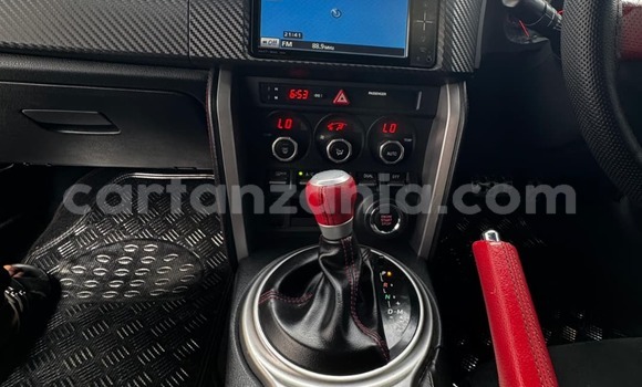 Nunua Ilio tumika Toyota GT86 Nyeupe Gari ndani ya Dar es Salaam nchini Dar es Salaam Nunua Ilio tumika Toyota GT86 Nyeupe Gari ndani ya Dar es Salaam nchini Dar es Salaam