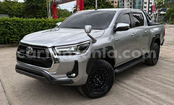 Buy Used Toyota Hiluxe VIGO Silver Car in Dar es Salaam in Dar es Salaam