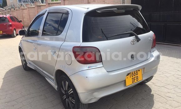 Nunua Ilio tumika Toyota Vitz Fedha Gari ndani ya Dar es Salaam nchini Dar es Salaam Nunua Ilio tumika Toyota Vitz Fedha Gari ndani ya Dar es Salaam nchini Dar es Salaam