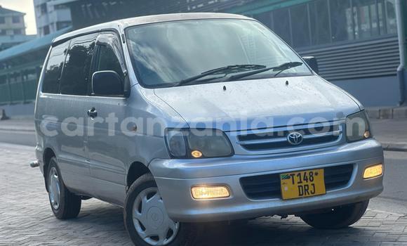 Buy Used Toyota Noah Silver Car in Dar es Salaam in Dar es Salaam