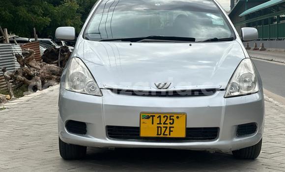 Nunua Ilio tumika Toyota Wish Fedha Gari ndani ya Dar es Salaam nchini Dar es Salaam