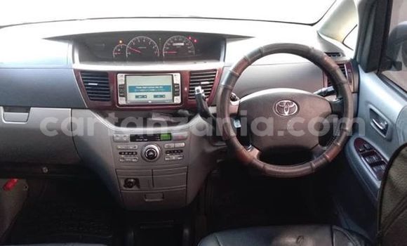 Nunua Ilio tumika Toyota Noah Fedha Gari ndani ya Dar es Salaam nchini Dar es Salaam Nunua Ilio tumika Toyota Noah Fedha Gari ndani ya Dar es Salaam nchini Dar es Salaam