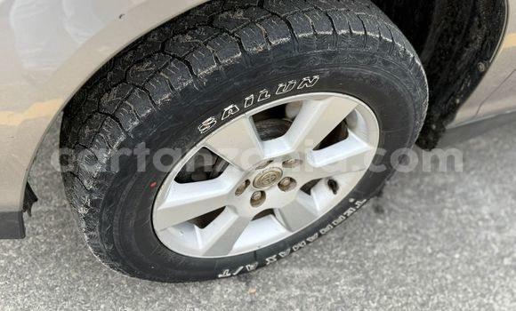 Buy Used Toyota Harrier Green Car in Dar es Salaam in Dar es Salaam Buy Used Toyota Harrier Green Car in Dar es Salaam in Dar es Salaam