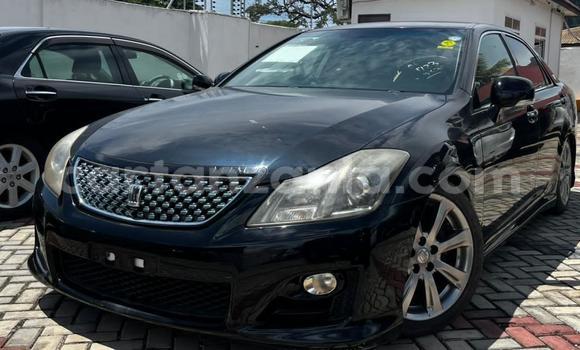 Buy Used Toyota Crown Black Car in Dar es Salaam in Dar es Salaam Buy Used Toyota Crown Black Car in Dar es Salaam in Dar es Salaam