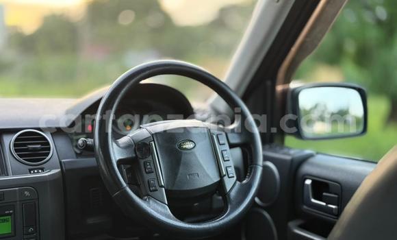 Nunua Ilio tumika Land Rover Discovery Brown Gari ndani ya Dar es Salaam nchini Dar es Salaam Nunua Ilio tumika Land Rover Discovery Brown Gari ndani ya Dar es Salaam nchini Dar es Salaam