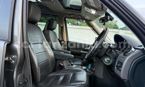 Nunua Ilio tumika Land Rover Discovery Brown Gari ndani ya Dar es Salaam nchini Dar es Salaam Nunua Ilio tumika Land Rover Discovery Brown Gari ndani ya Dar es Salaam nchini Dar es Salaam