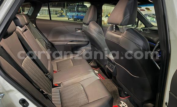 Nunua Ilio tumika Toyota Harrier Nyeupe Gari ndani ya Dar es Salaam nchini Dar es Salaam Nunua Ilio tumika Toyota Harrier Nyeupe Gari ndani ya Dar es Salaam nchini Dar es Salaam