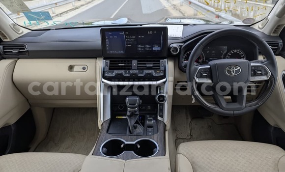 Nunua Mpya Toyota Land Cruiser Nyeusi Gari ndani ya Dar es Salaam nchini Dar es Salaam Nunua Mpya Toyota Land Cruiser Nyeusi Gari ndani ya Dar es Salaam nchini Dar es Salaam