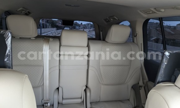 Nunua Mpya Toyota Land Cruiser Nyeusi Gari ndani ya Dar es Salaam nchini Dar es Salaam Nunua Mpya Toyota Land Cruiser Nyeusi Gari ndani ya Dar es Salaam nchini Dar es Salaam