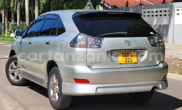 Nunua Ilio tumika Toyota Harrier Fedha Gari ndani ya Dar es Salaam nchini Dar es Salaam Nunua Ilio tumika Toyota Harrier Fedha Gari ndani ya Dar es Salaam nchini Dar es Salaam