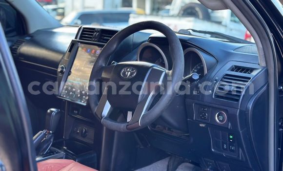 Nunua Ilio tumika Toyota Land Cruiser Prado Nyeusi Gari ndani ya Dar es Salaam nchini Dar es Salaam Nunua Ilio tumika Toyota Land Cruiser Prado Nyeusi Gari ndani ya Dar es Salaam nchini Dar es Salaam