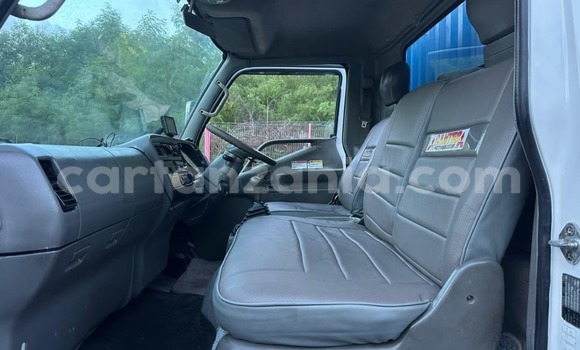 Buy Import Mitsubishi Fuso Fighter Blue Truck in Dar es Salaam in Dar es Salaam Buy Import Mitsubishi Fuso Fighter Blue Truck in Dar es Salaam in Dar es Salaam
