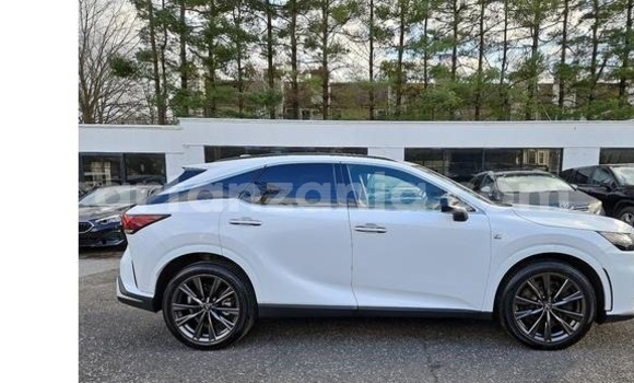 Nunua Ilio tumika Lexus RX 350 Nyeupe Gari ndani ya Dar es Salaam nchini Dar es Salaam Nunua Ilio tumika Lexus RX 350 Nyeupe Gari ndani ya Dar es Salaam nchini Dar es Salaam