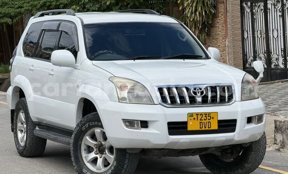 Buy Used Toyota Prado White Car in Dar es Salaam in Dar es Salaam Buy Used Toyota Prado White Car in Dar es Salaam in Dar es Salaam
